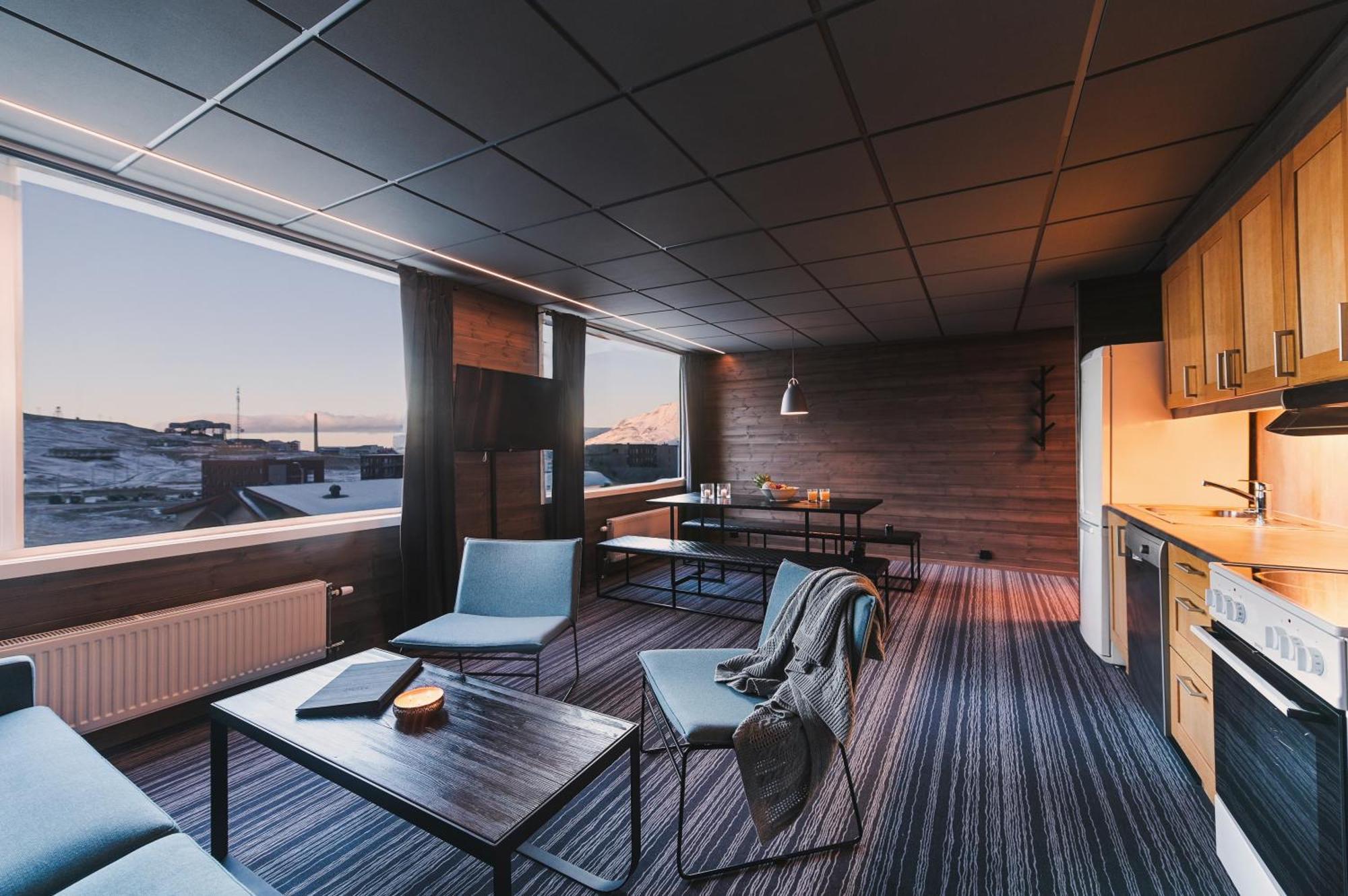 Svalbard Hotell | Lodge Longyearbyen Exterior photo