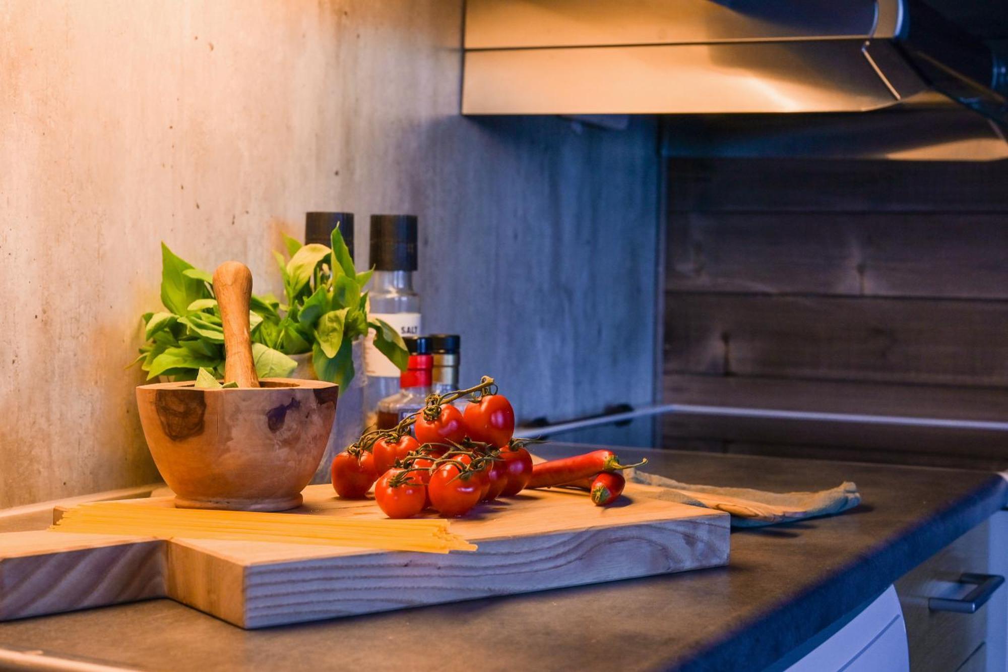 Svalbard Hotell | Lodge Longyearbyen Exterior photo